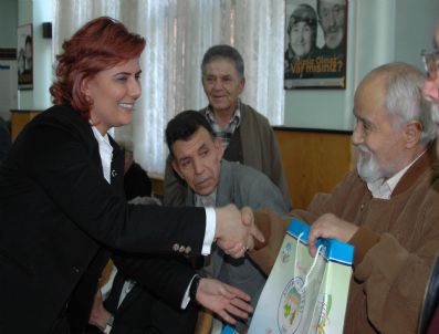 Başkan Çerçioğlu, Yaşlıları Unutmadı