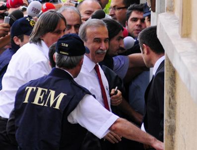 METRIS CEZAEVI - Hanefi Avcı koğuşta tek başına kalıyor