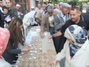 Mevlana Hazretlerinin Doğumunun 803. Yıldönümü Sebebiyle Aşure İkramı