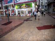 Sivas'ta Yağan 10 Dakikalık Yağmur Hayatı Felç Etti