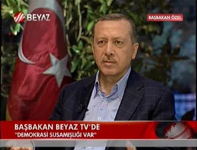 SEÇIM BARAJı - Başbakan Erdoğan Beyaz TV'ye konuk oldu