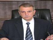 Başkan Karahan'dan Baydemir'e Bayrak Tepkisi