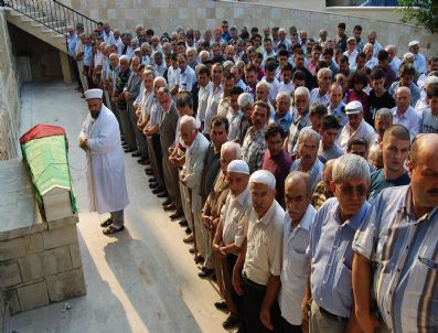YUSUF HALAÇOĞLU - Prof. Dr. Yusuf Halaçoğlu'nun Acı Günü