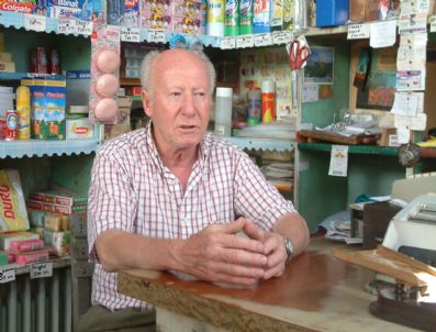 Bayramda Sigara İkramı Manevi Havayı Bozuyor