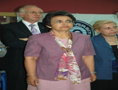 Ege Üniversitesi'nde Kontenjanların Yüzde 83'ü Doldu