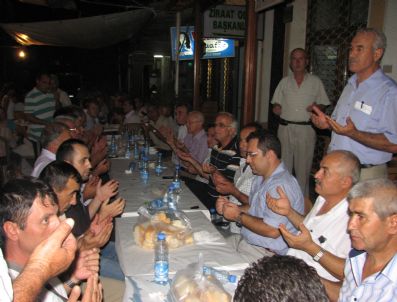 YÜKSEL ÖZDEN - Milas Ak Parti'liler İftarda Buluştu