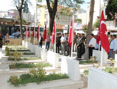 ALIBEYLI - Şehitliklere Bayram Ziyareti