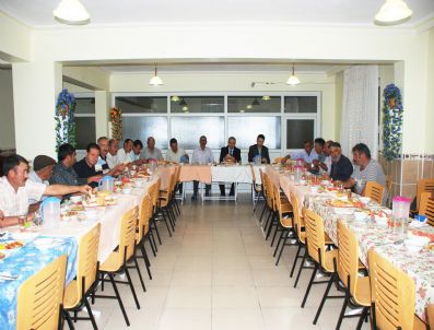Yüksoder'den Muhtarlara İftar Yemeği