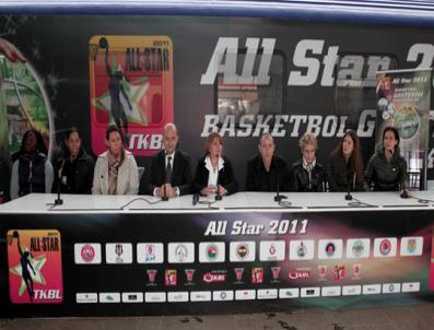 Kadınlar All-Star’ın Basın Toplantısı Haydarpaşa Garı’nda Düzenlendi
