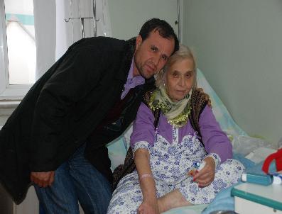 36 yıl sonra çocuklarına kavuştu