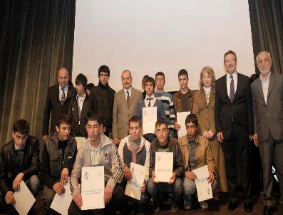 ŞÜKRÜ KOCATEPE - Umut Yıldızları sertifikalarına kavuştu