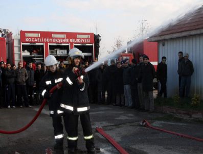 Kocaeli İtfaiyesinin Kadın Komandoları