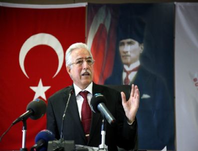 Aldırmaz'dan 5 Bin Kişiye Yemek