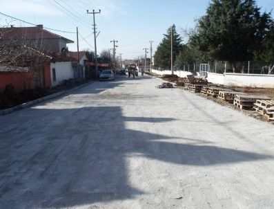 KıZıLCABÖLÜK - Kızılcabölük'te Yol Çalışmaları Devam Ediyor