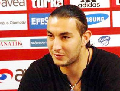 NECATİ ATEŞ - Necati hangi kulüple el sıkıştı?