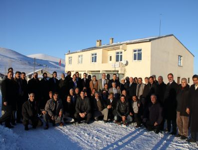 HAKAN EZGI - Ağrı Valisi Beldeleri Ziyaret Etti