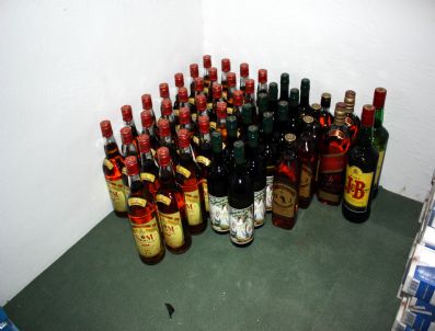 Kırıkhan'da Kaçak İçki Operasyonu