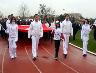 Unıversıade Ateşi Ankara'da