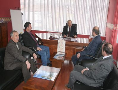 İBRAHIM ÇETIN - Yozgat Valisi Necati Şentürk'ten İha'ya Ziyaret