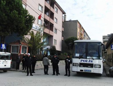 Gemlik'te Şafak Operasyonu