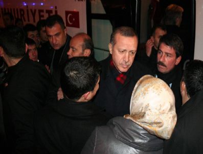 FARUK NAFİZ ÖZAK - Başbakan Erdoğan Erzurum'da