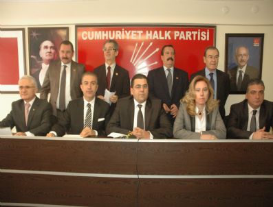 NİHAT ZEYBEKÇİ - Chp Zeybekci'den Karar Vermesini İstedi