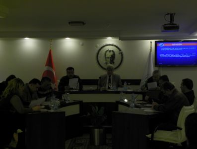GÜMÜŞLUK - Gümüşlük Belediyesi'nde 2011'in İlk Meclis Toplantısı Yapıldı