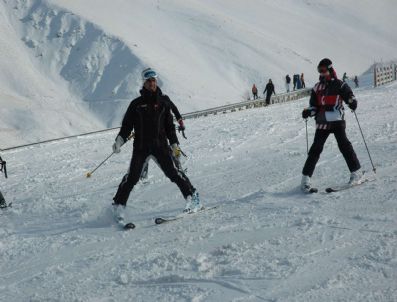 PALAN OTEL - Palandöken'deki Doluluk Oranı Yüzde 100'e Ulaştı