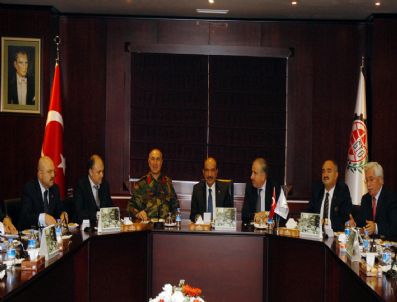 Tuğgeneral Güneş, Gto'yu Ziyaret Etti