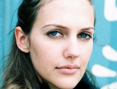 MERYEM UZERLİ - Meryem Uzerli kimdir? Hürrem Sultan foto galeri - video