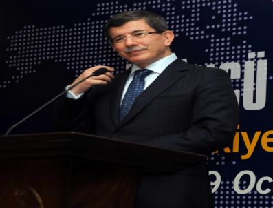ÇELIKLI - Dışişleri Bakanı Ahmet Davutoğlu, Erzurum'da Büyükelçiler Konferansını Değerlendirdi