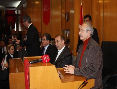 Kılıçdaroğlu: '102. Maddeye İtiraz Ettik Ama Çıkarıldı'