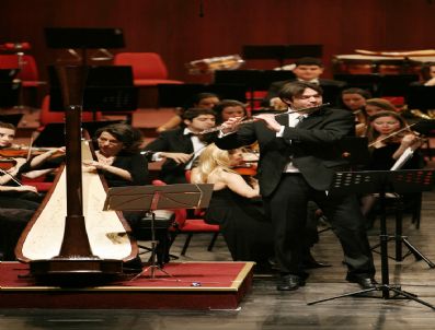 ERGIN ORBEY - Senfoni'den Muhteşem Konser