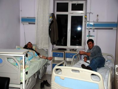 60 Maden İşçisi Yedikleri Yemekten Zehirlendi