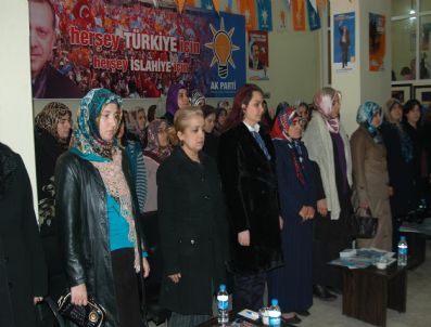 Ak Parti Kadın Ve Gençlik Kongreleri Yapıldı