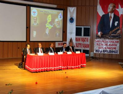 Başkan Fakıbaba, Yerel Yönetimler Zirvesi'ne Katıldı