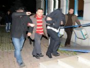 Kumar Oynanan Eve Baskın: 11 Gözaltı