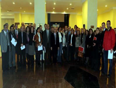 Omü'de Akıllı İlaç Kullanımı Kursu