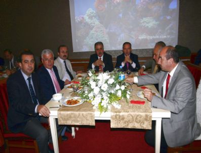 Eğitimcilerden Müdüre Vefa