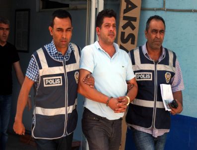 Kendini Ahlak Polisi Olarak Tanıtıp Şantaj Yapan Şahıs Yakalandı