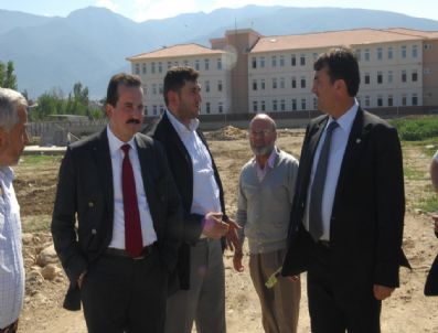 Küçükbalıklı'ya Hizmet Yağdı