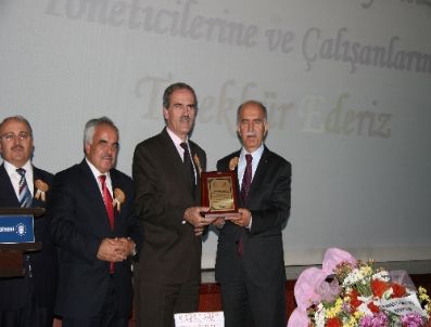 İSLAM TARIHI - Vali Harput`tan İmamlara: Kendinizi Namaz Kıldırma Memuru Olarak Görmeyin