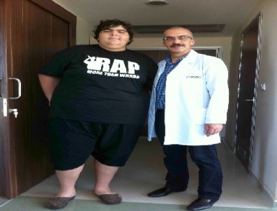 KAYAHAN - Obezite Hastaları Kelepçe Yöntemi İle Tedavi Ediliyor