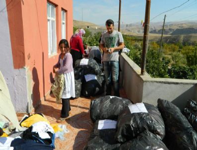 Üniversiteli Öğrencilerden Giyim Yardımı