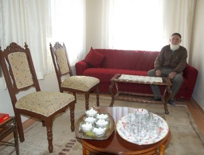 Başbakan Erdoğan'ın Talimatıyla Baki Dede Ev ve Ahır Sahibi Oldu