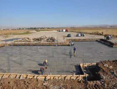 SERHAT TEMEL - Batman Belediyesi`nden Modern Kesimhane Projesi