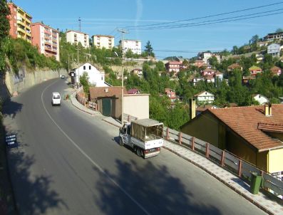 SEÇKİN ÖZDEMİR - Özdemir, Kaldırım Çalışmalarını Değerlendirdi