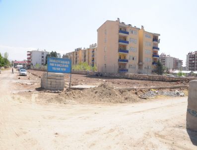 Şerefiye Mahallesi`ne Yeni Çocuk Parkı