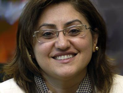 BİNNAZ TOPRAK - Kadın milletvekilleri yemekte buluştu