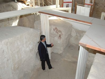 LA SAPIENZA ÜNIVERSITESI - Malatya`da 5 Bin Yıllık Kerpiç Duvar Resimleri